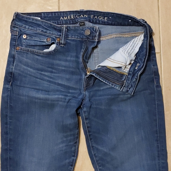 American Eagle Outfitters Other - American eagle slim flex jeans